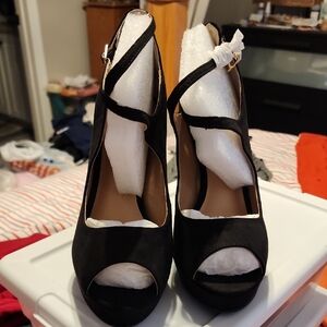 Brand New Thalia Sodi Black Peep-Toe Heels